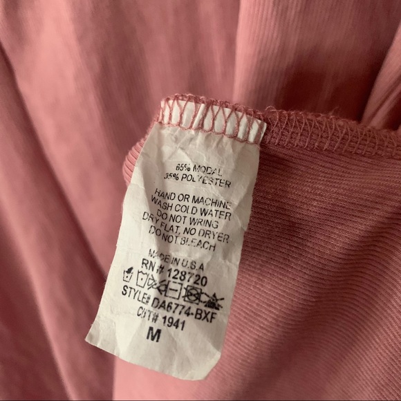 Francesca’s Alya Pink Ruffle Cold-Shoulder Dress - Picture 5 of 7